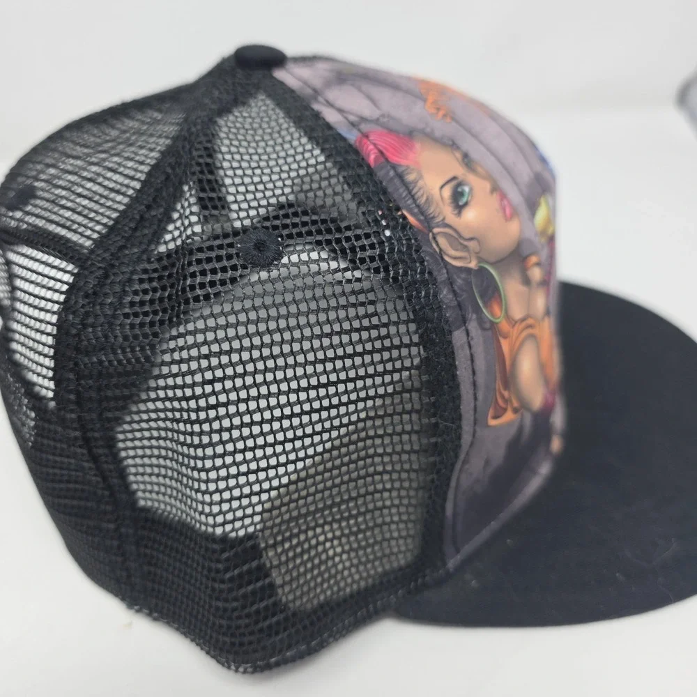 Trucker Hat Mens Black Urban Graffiti Character Graphic Mesh Back Streetwear NWT